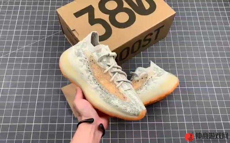 Yeezy380 蜜桃粉和白色都是高清精品解析：独特魅力展现无遗