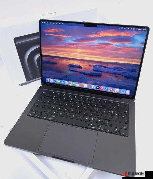 1819 岁 MacBook Pro 经典外观设计之魅力展现